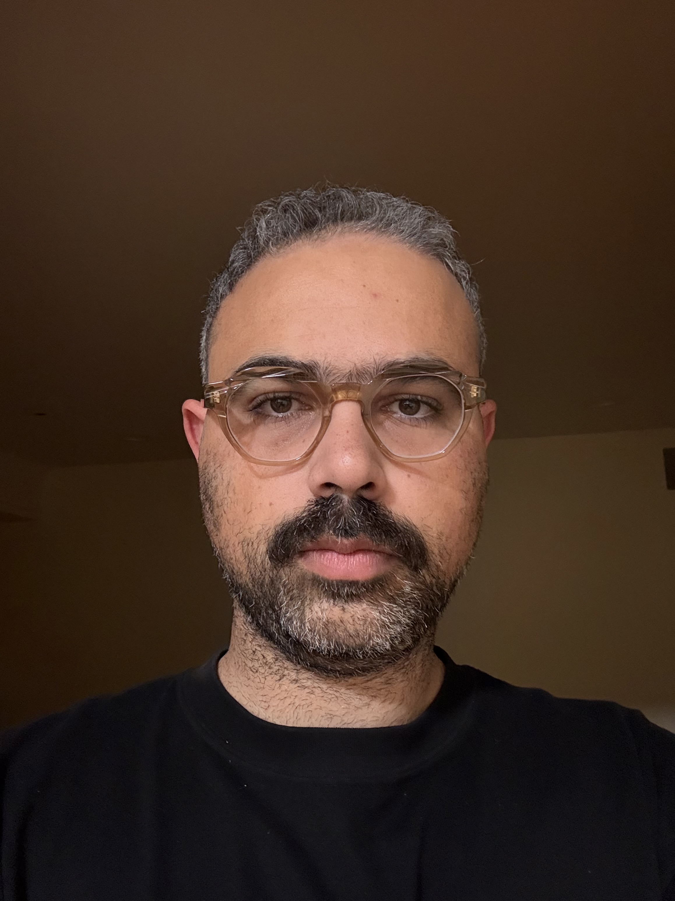  Ashkan Kazemi اشکان کاظمی